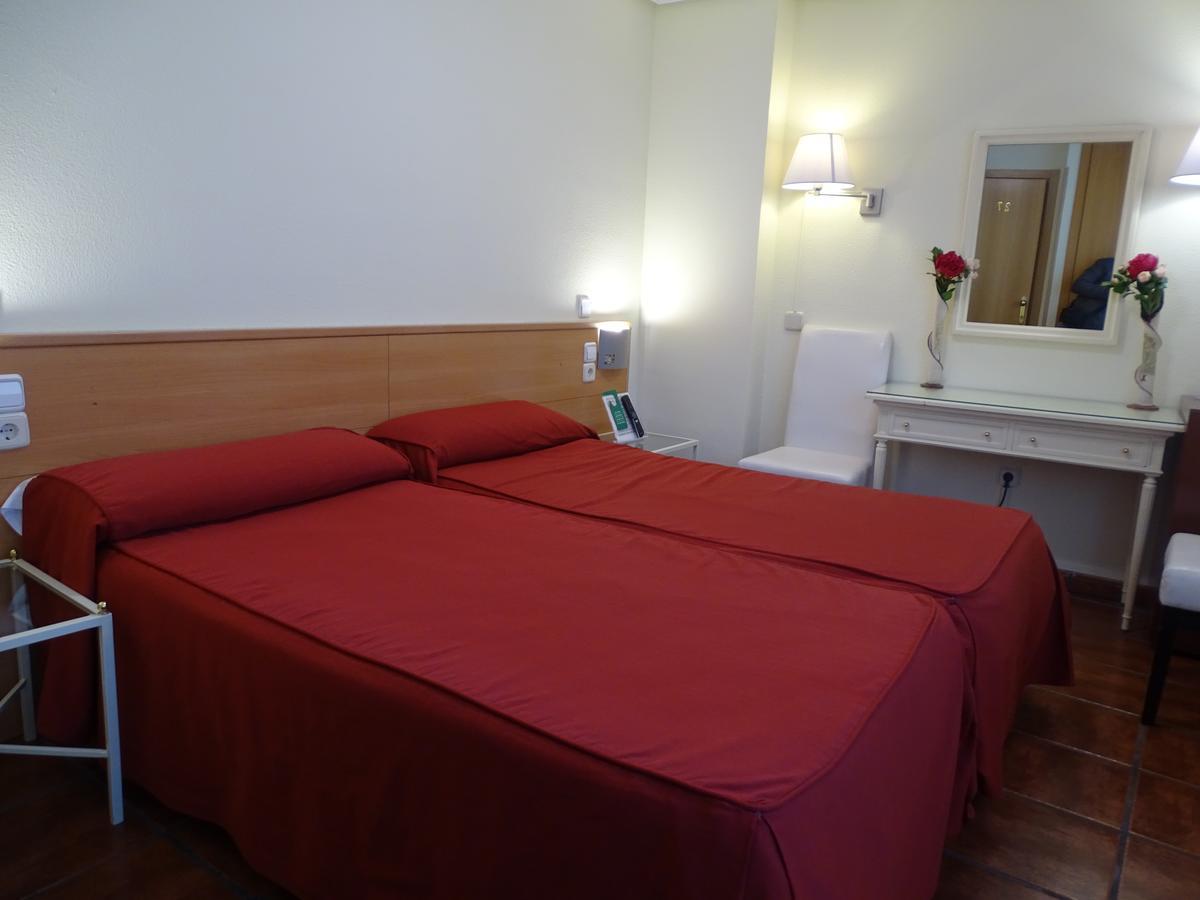 Pension El Otero 2 Guadalajara Extérieur photo